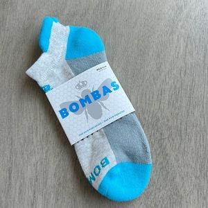 Women’s Bombas Socks NWT - Med